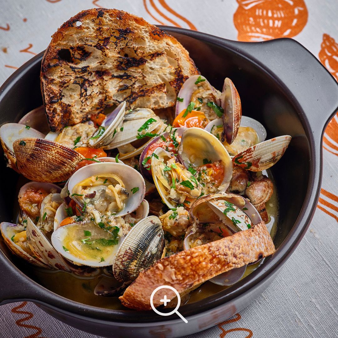 Vongole al vino bianco